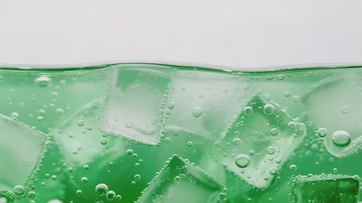 护眼绿冰气泡水