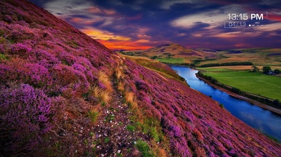 野花河流和晚霞