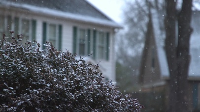 下雪，雪景与房屋