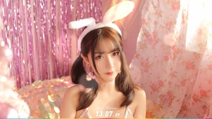 清纯可爱性感女友