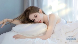 长发性感娇美人