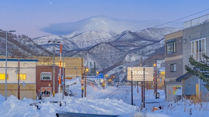 4k 唯美冬季傍晚小镇