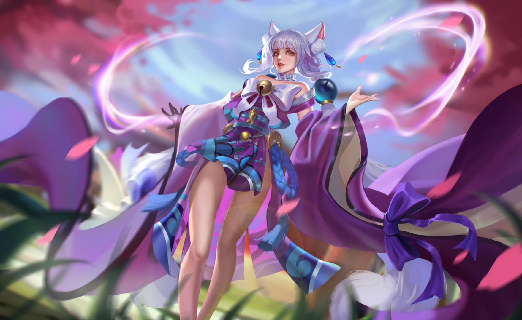 银发猫耳紫蓝服饰少女，粉紫色流光环绕，粉色花瓣飘落