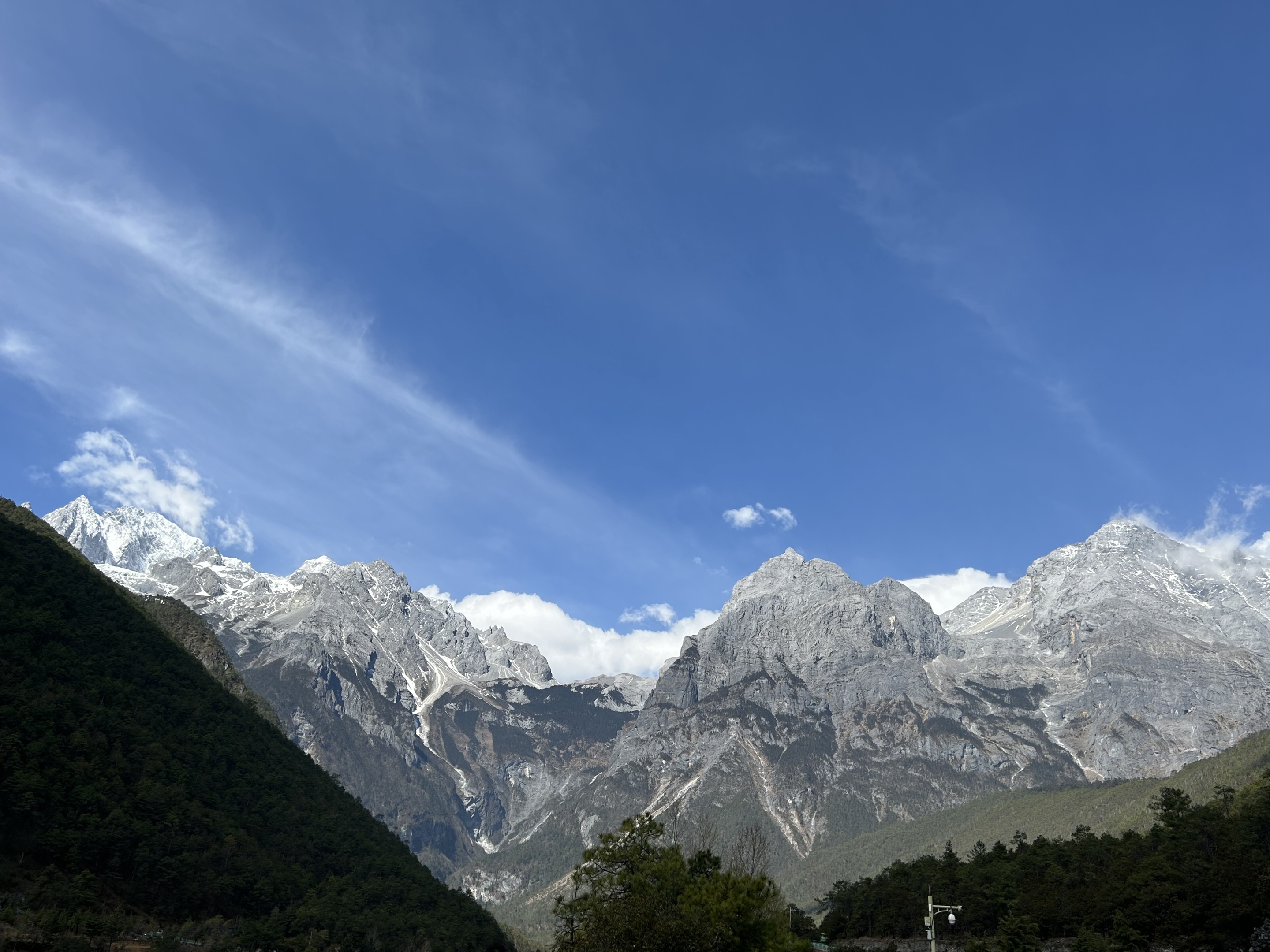 玉龙雪山全景
