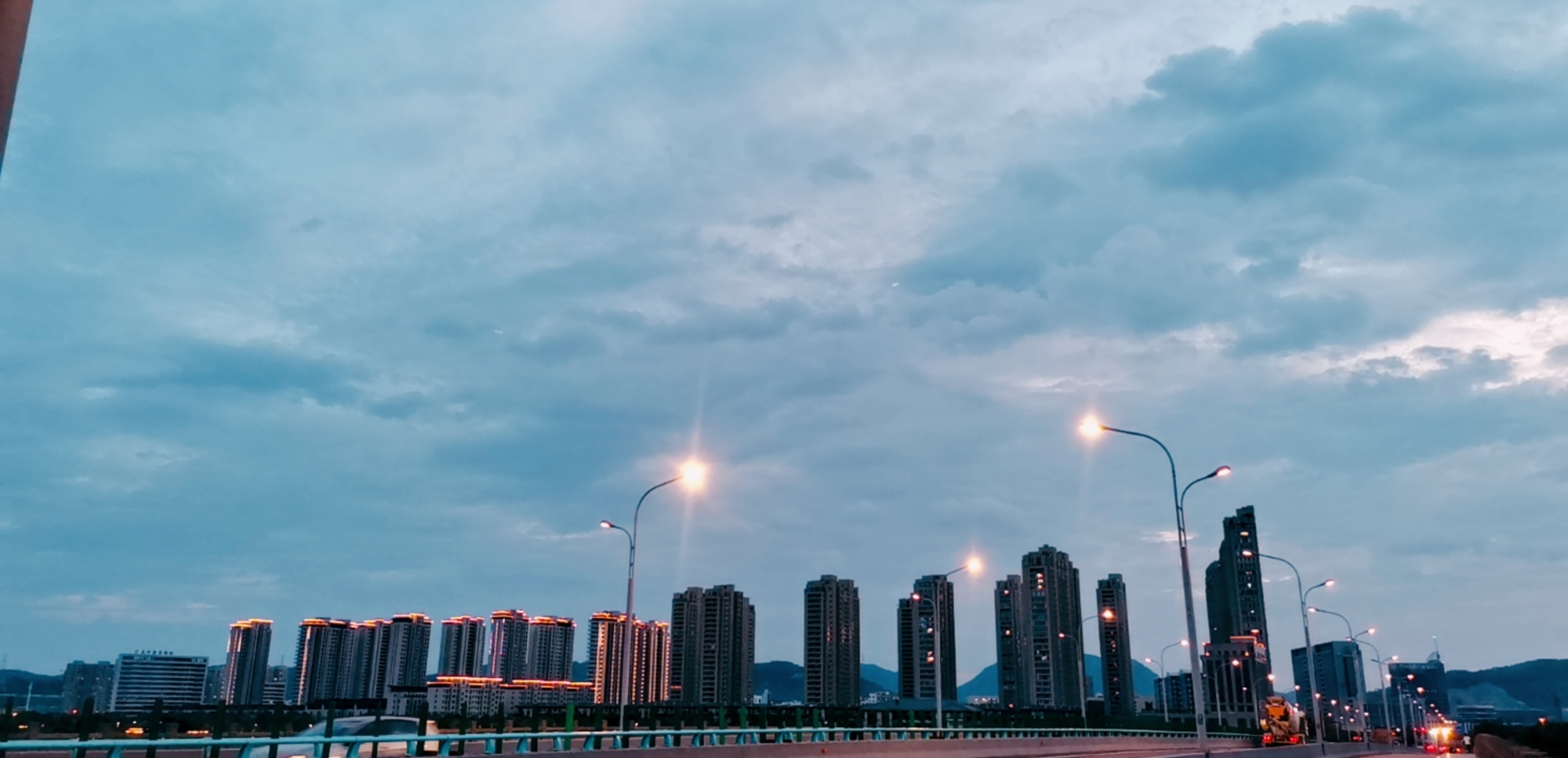 傍晚(风景静态壁纸) - 静态壁纸下载 - 元气壁纸