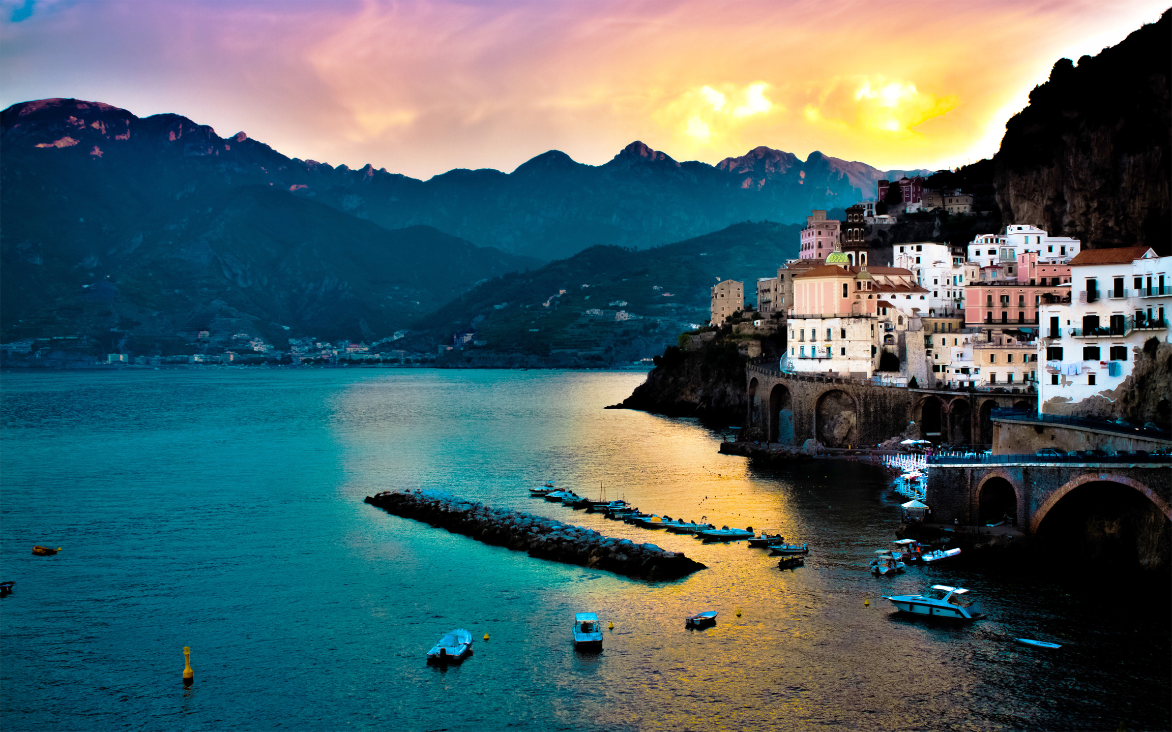 下载高清原图安装元气桌面,海量壁纸一键设置尺寸:3200x2000体积:5.