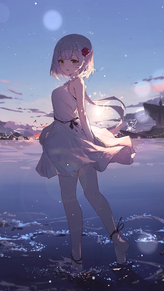 夕阳湖畔少女