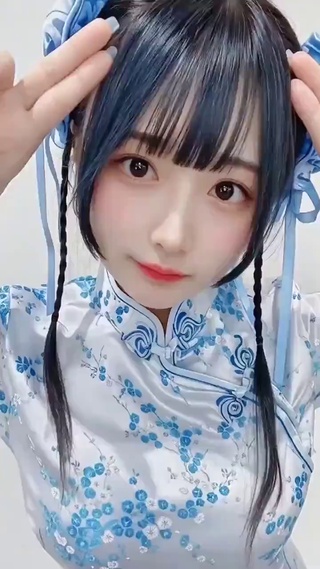 美女