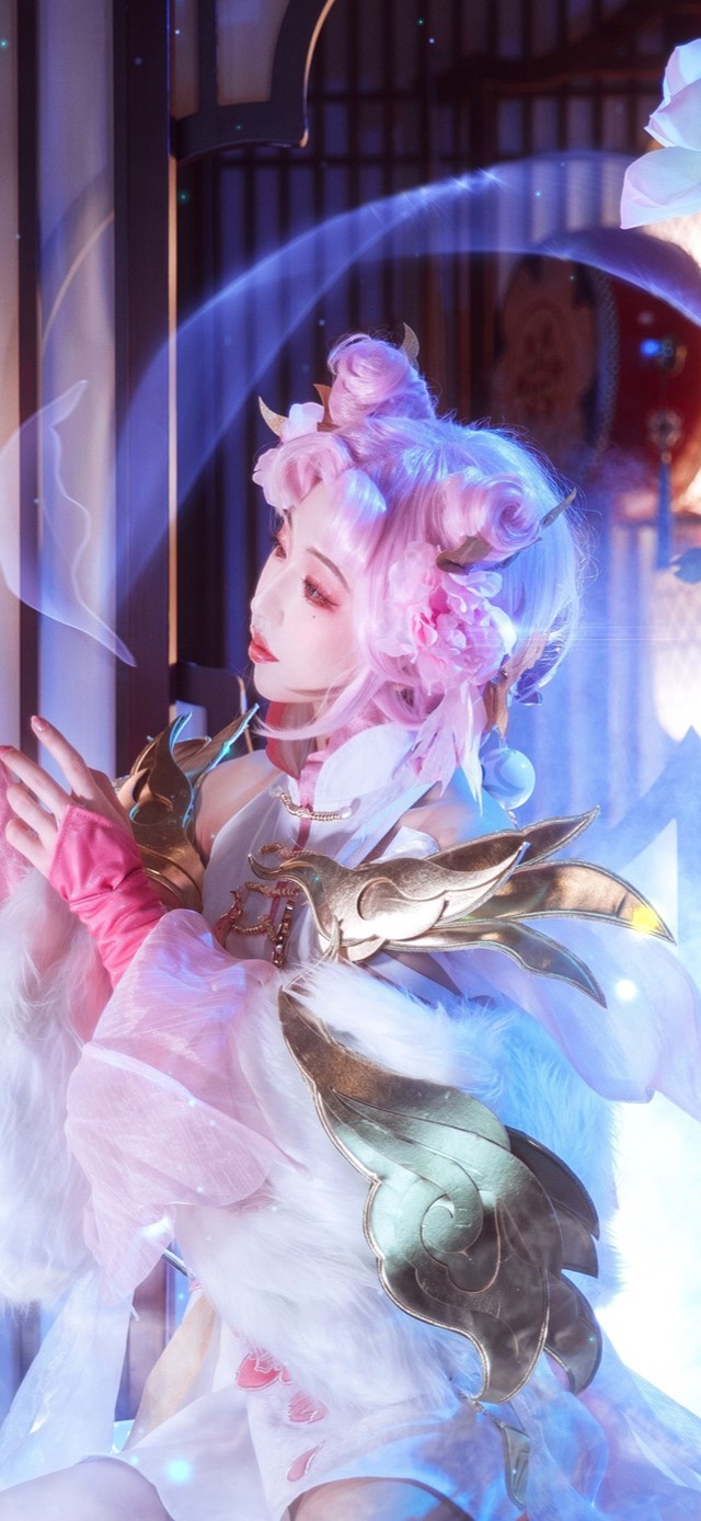 4K二次元清纯美女