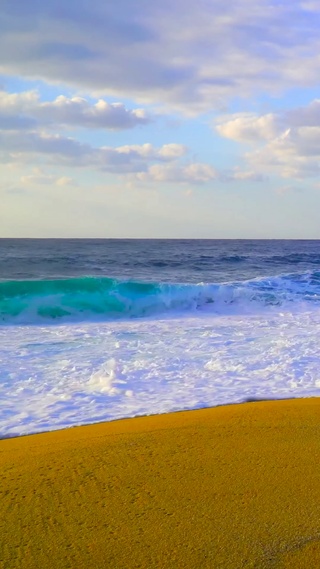 唯美海滩海浪