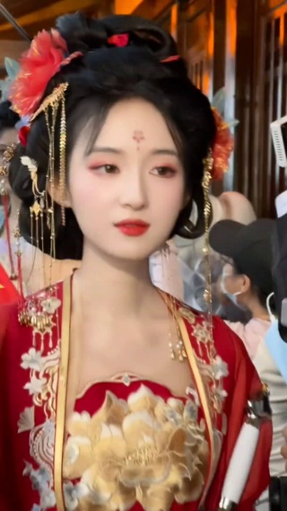 美女
