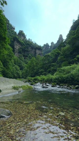 幽谷溪涧