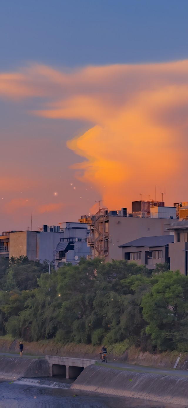 唯美超清城市夏日黄昏