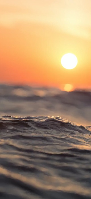 动态海中落日