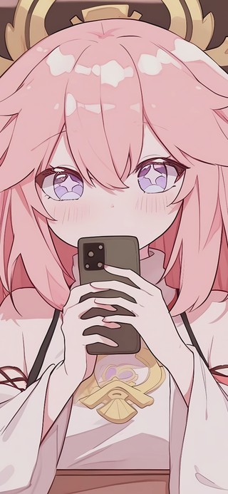 美少女玩手机