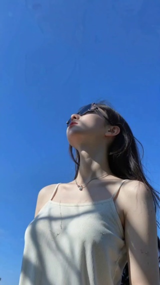美女
