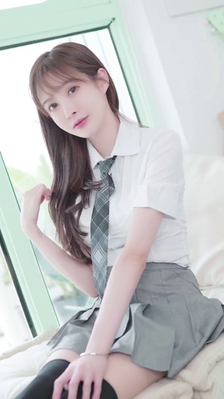 我喜欢的很多如晨风下静静淌去的溪