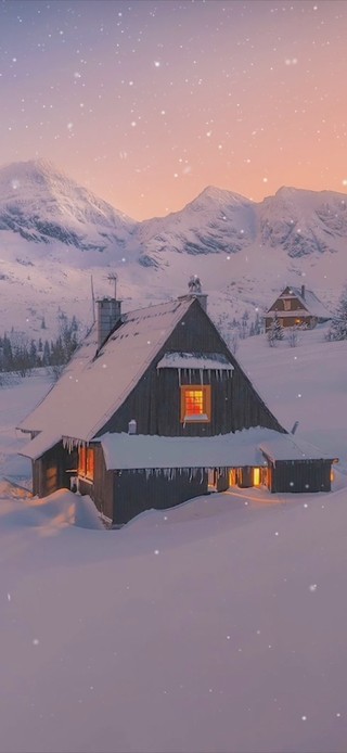 唯美雪中木屋