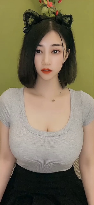 超可爱喵喵女