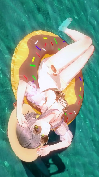 天依泳圈漂浮