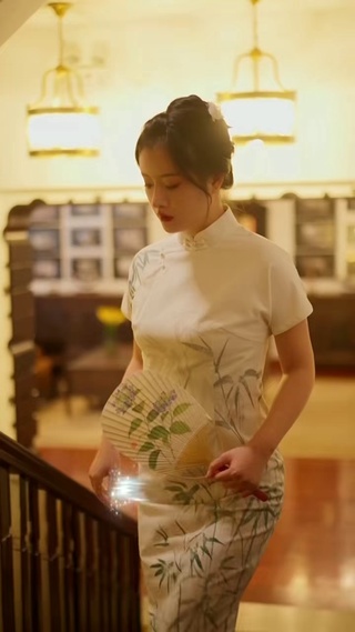 美女
