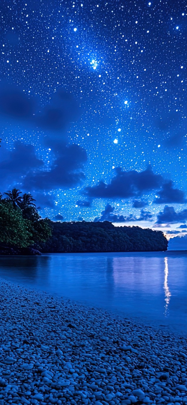唯美星空下的静谧海滩