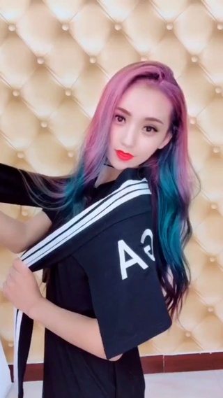 美女