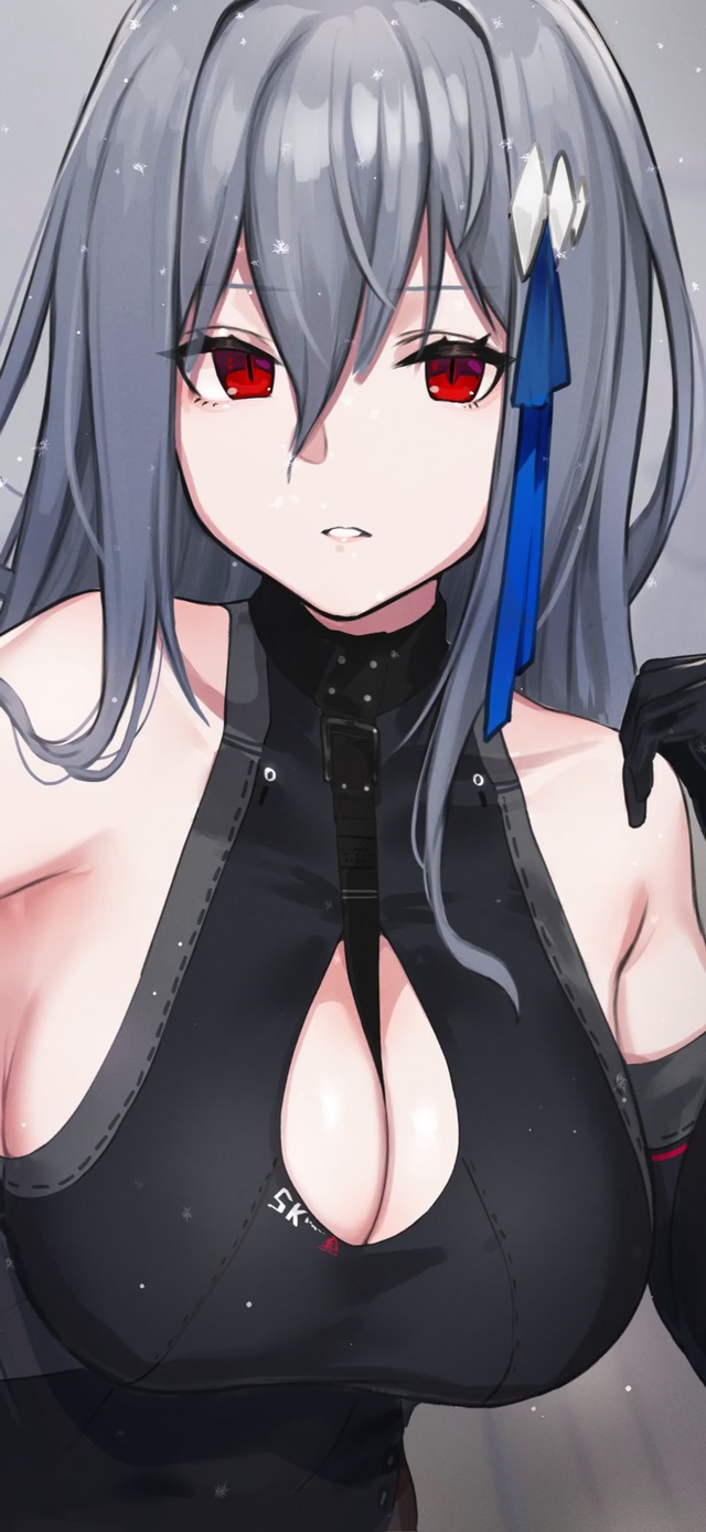 蓝色发带小姐姐