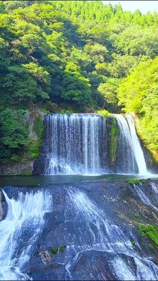 4K治愈瀑布流水