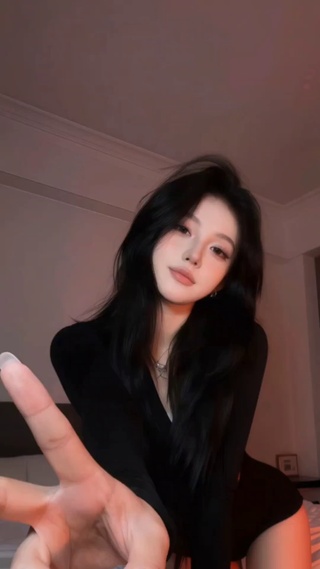 美女