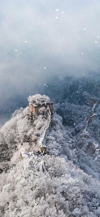 雪中长城