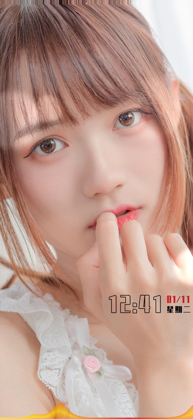 高清双马尾女初恋