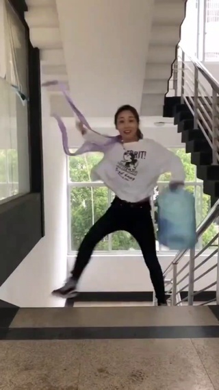 美女