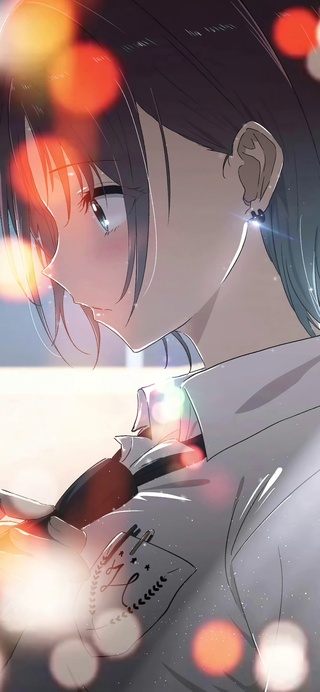 衬衫美少女