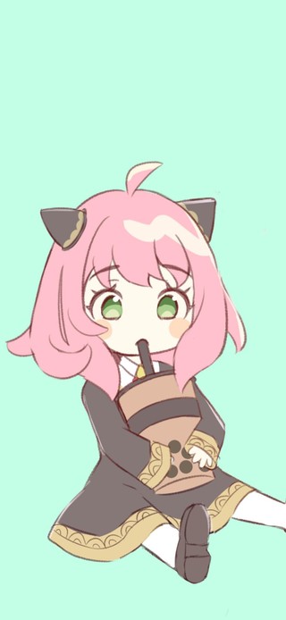 阿尼亚喝奶茶