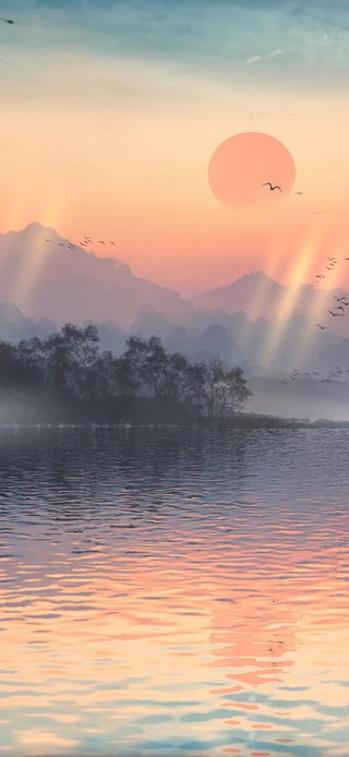 夕阳下的山水