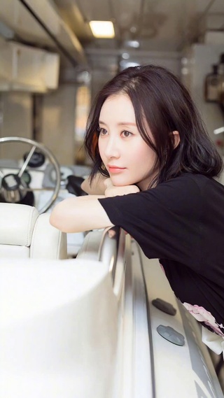 美女