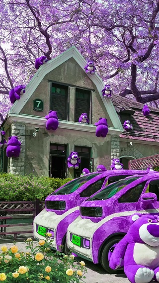 可可爱爱草莓熊