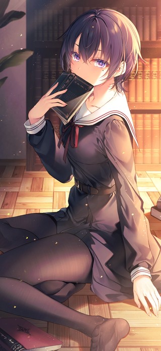 看书的女孩