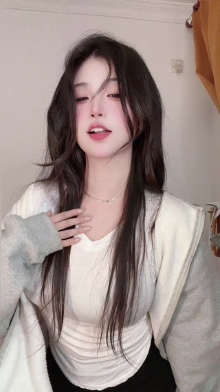 美女