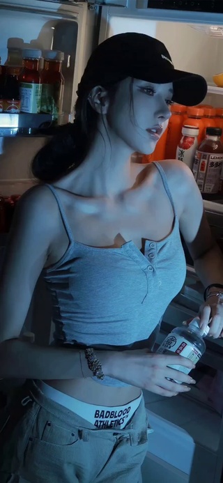 美女