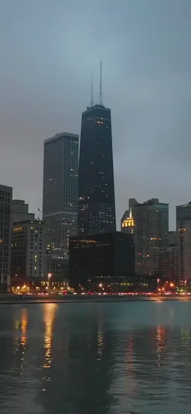 聚焦洛杉矶湖人主场表现詹姆斯在斯台普斯中心的每一场比赛日程与对手分析