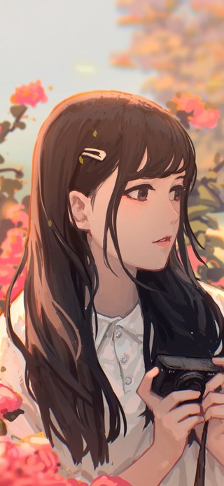 鲜花从中女孩