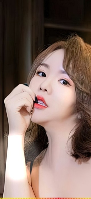 4K性感短发御姐美女