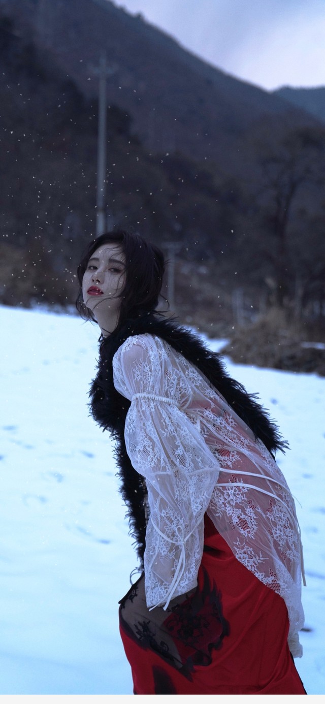 鞠婧祎