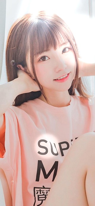 清纯T恤女孩【4K-高清】