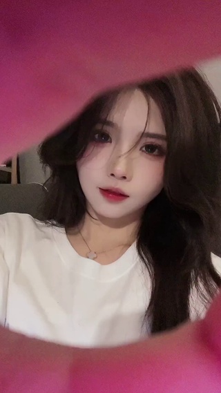 美女