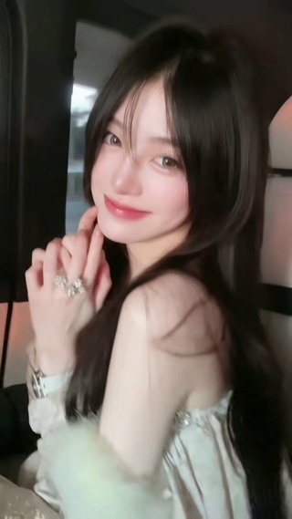 美女