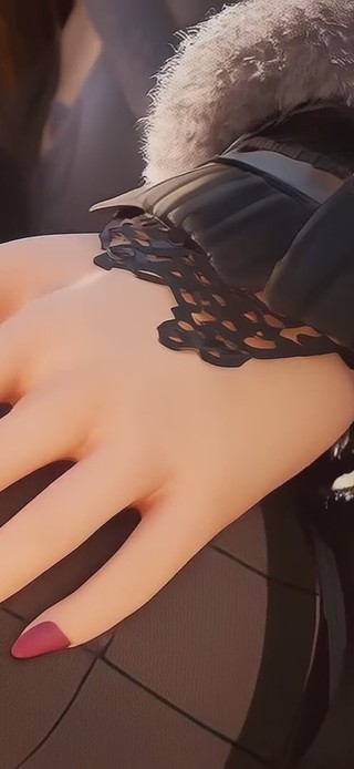 秀靥艳寒梅，清香逐晓风