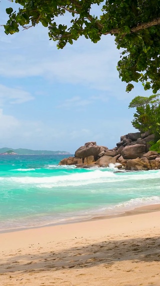 放松阳光蓝色海滩